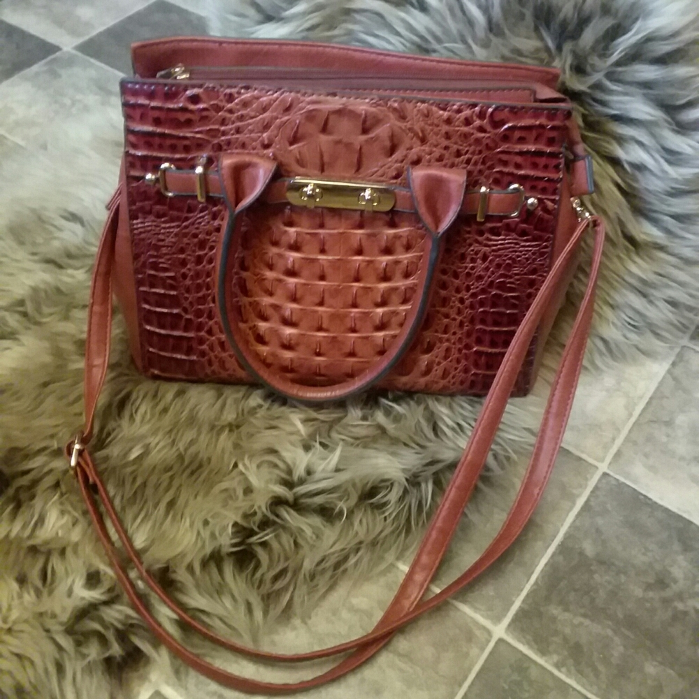 Purse - Picture 10 of 10